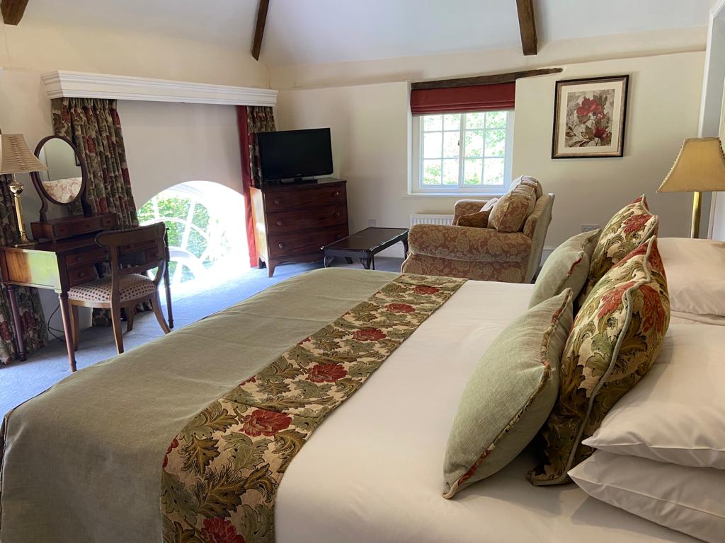 Hotel Curtain Suppliers Suffolk | Hintlesham Hall Case Study